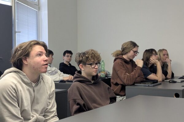 PXL_20260408_060713338.MP